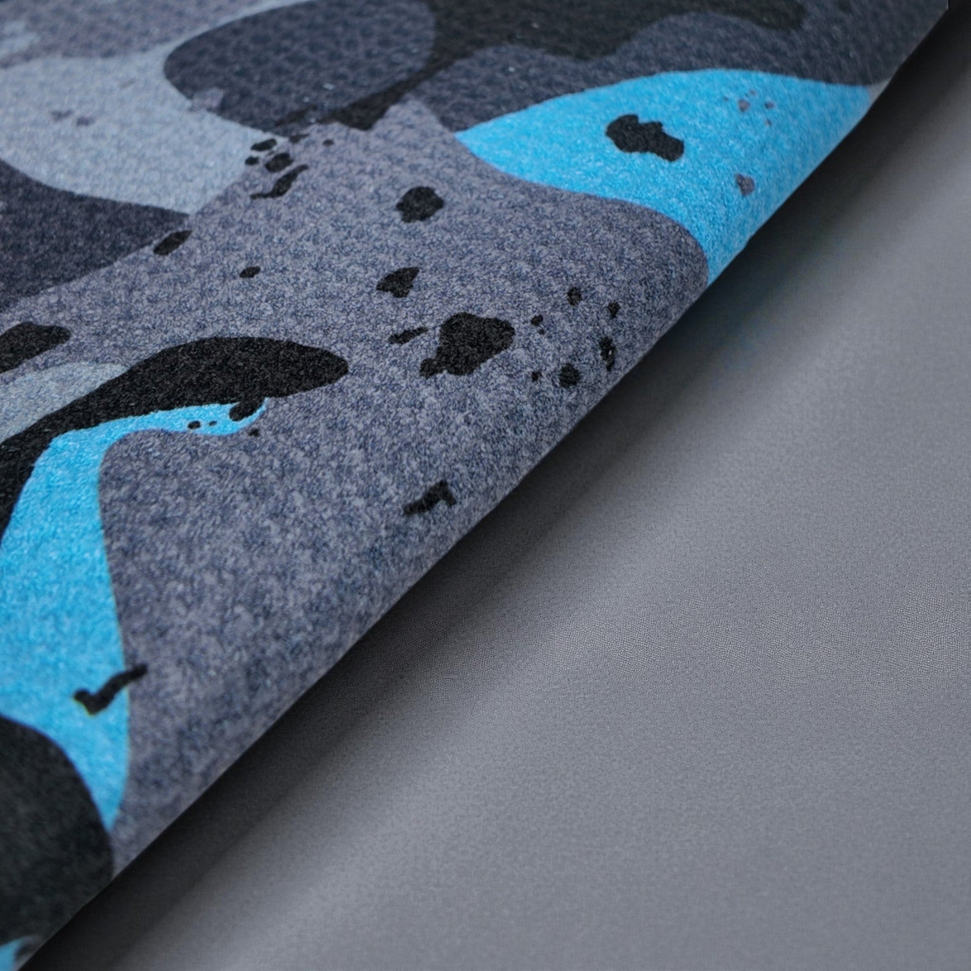 HARG Microfibre Golf Towel – Blue Camo - HARG Golf