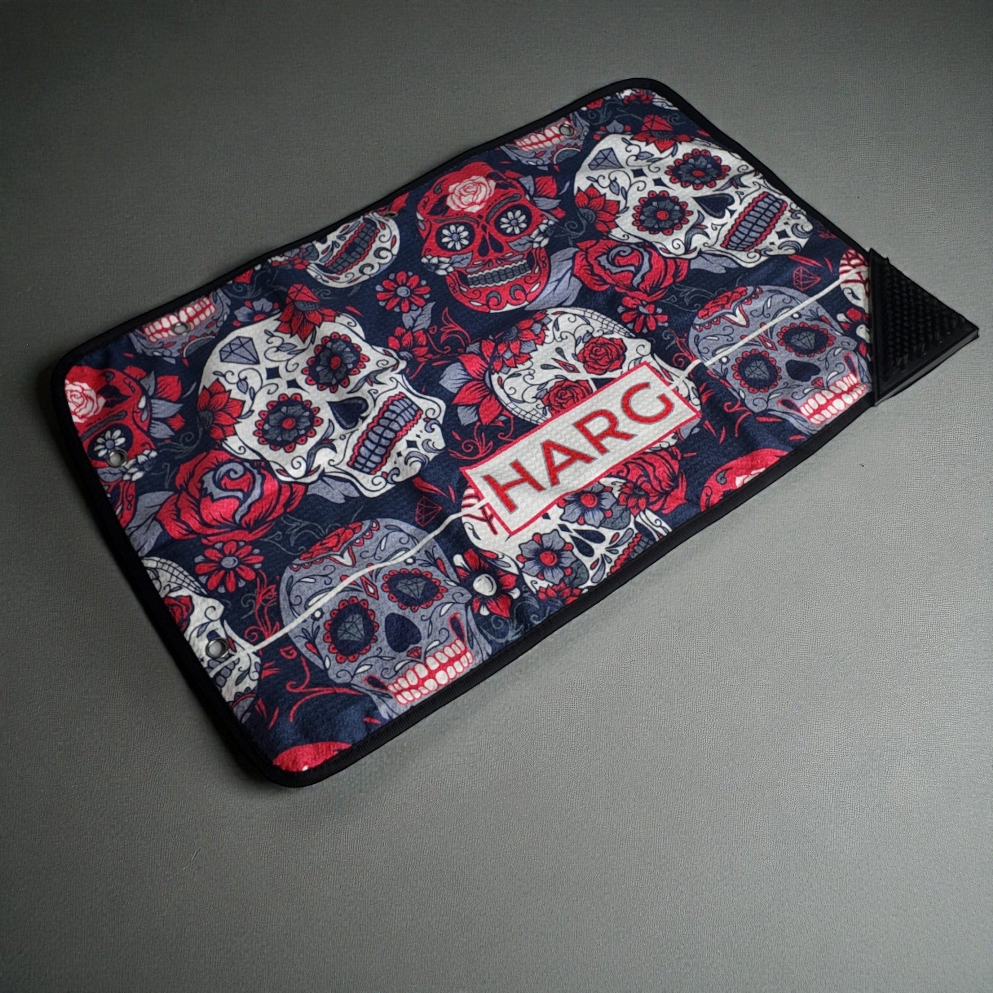 HARG Microfibre Golf Towel - Red Sugar Skulls - HARG Golf